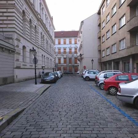 Golden Sunny Apartment, Centre, For 4 People Lejlighed